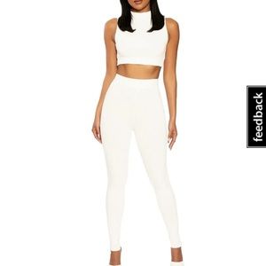 NAKED WARDROBE SET IN BROWN